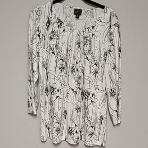 Worthington Black and White Floral Blouse